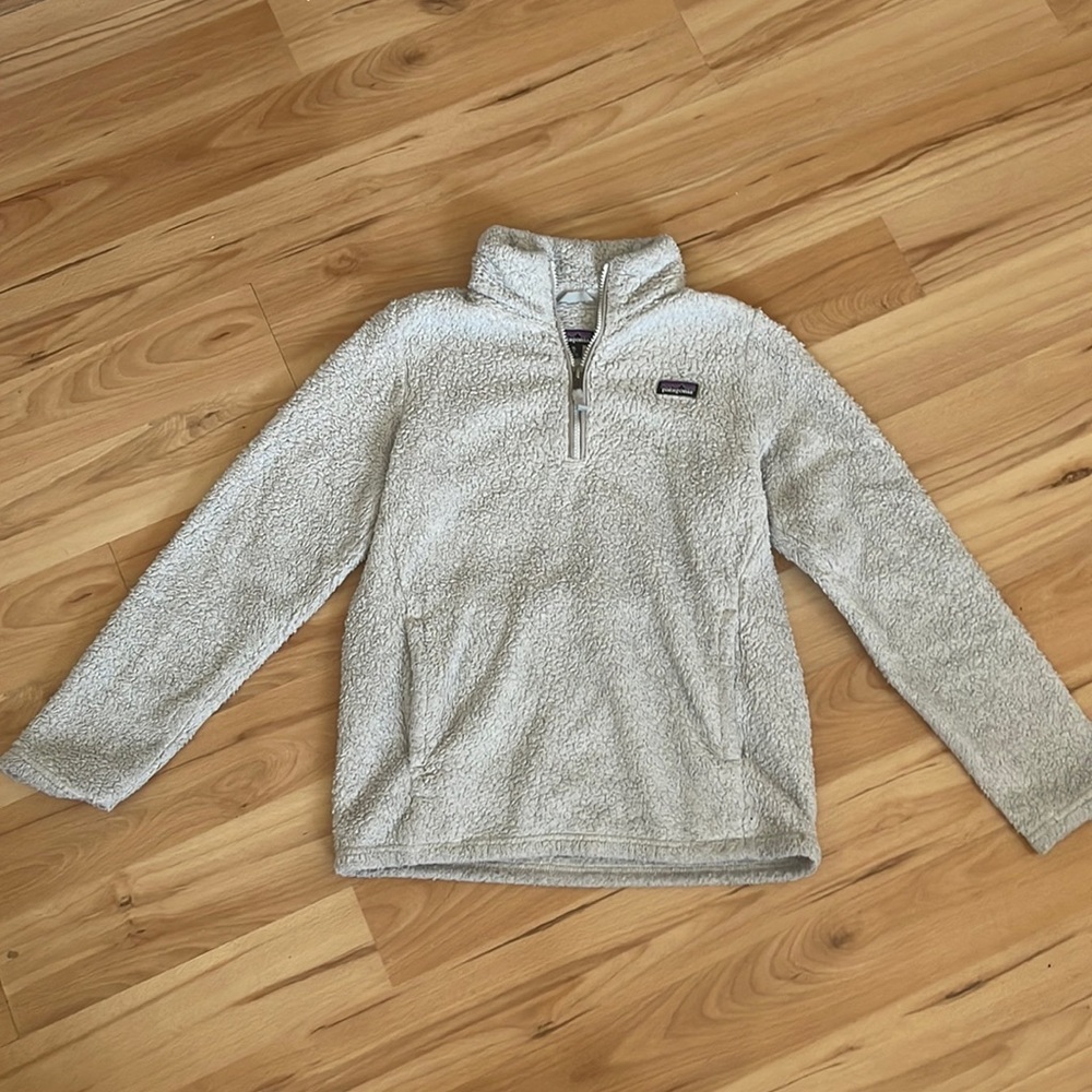 Grey Patagonia fleece youth xl